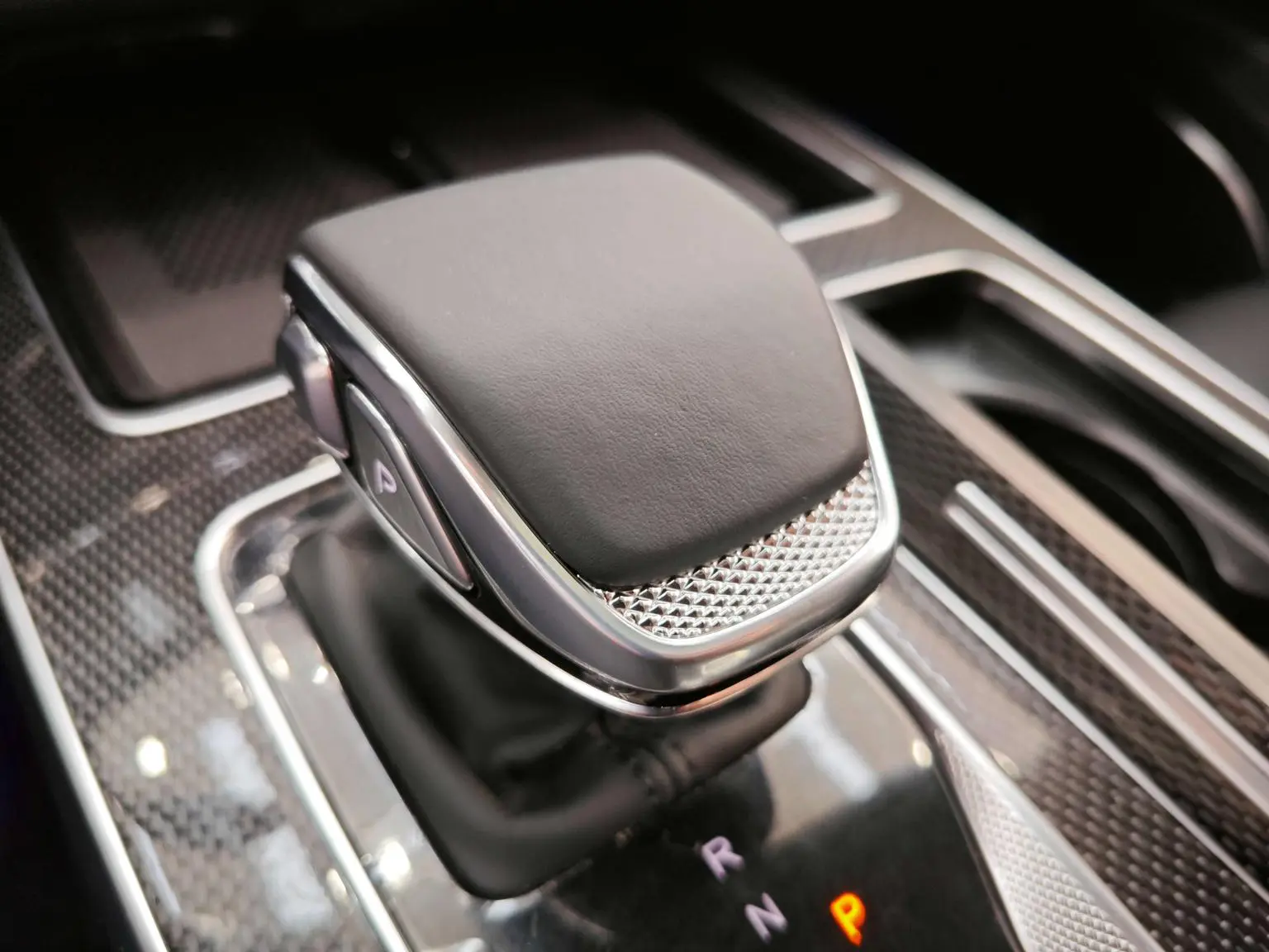 Hongqi HS5 2023 2.0T Pro