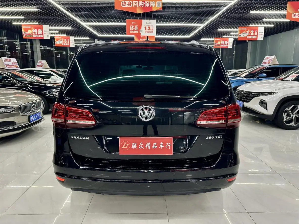 Volkswagen Sharan 2018 380TSI 7 seat