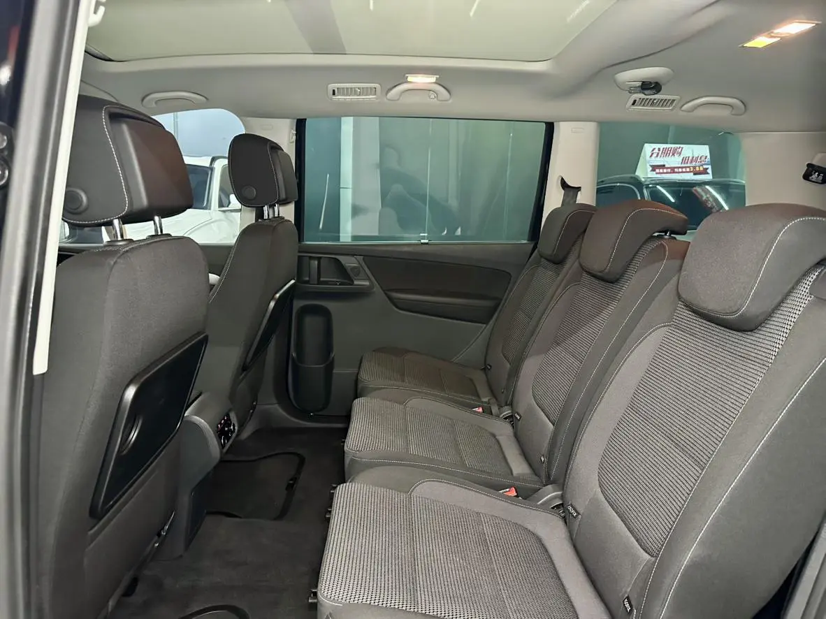 Volkswagen Sharan 2018 380TSI 7 seat