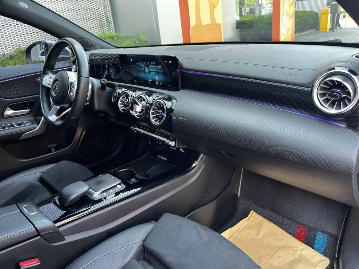 Mercedes-Benz A Class 2021 A 200 L Sport Sedan Fashion