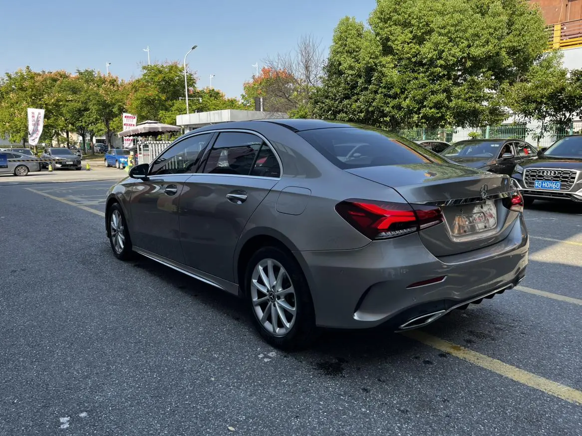 Mercedes-Benz A Class 2021 A 200 L Sport Sedan Fashion