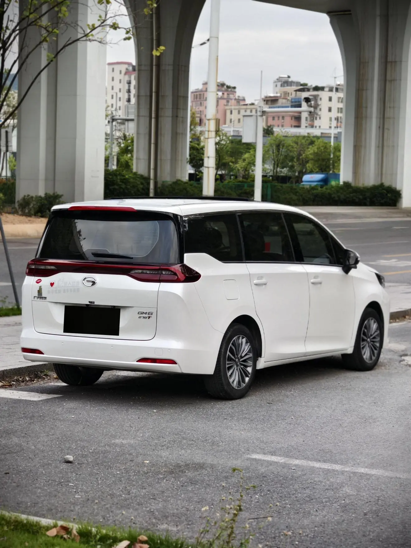 GAC Trumpchi Trumpchi M6 2019 270T Auto Premium Plus 7 seat China VI