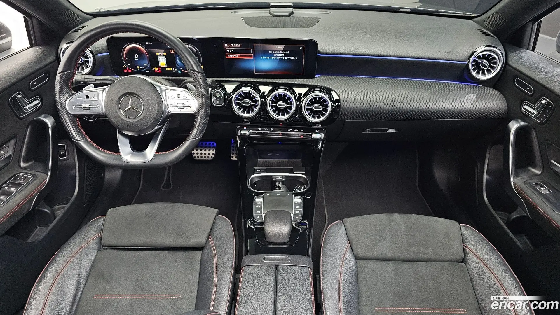Mercedes-Benz A-Class A250 4MATIC Sedan 2021
