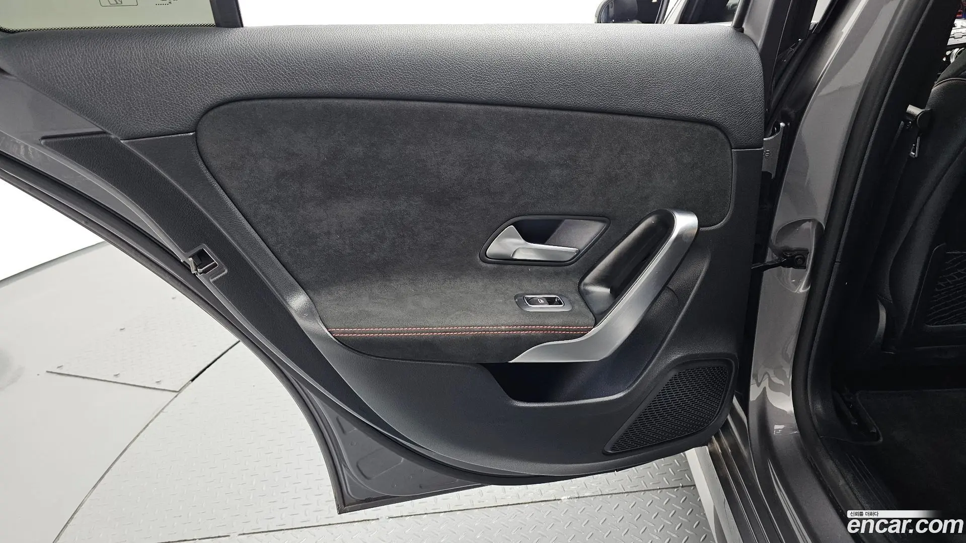 Mercedes-Benz A-Class A250 4MATIC Sedan 2021