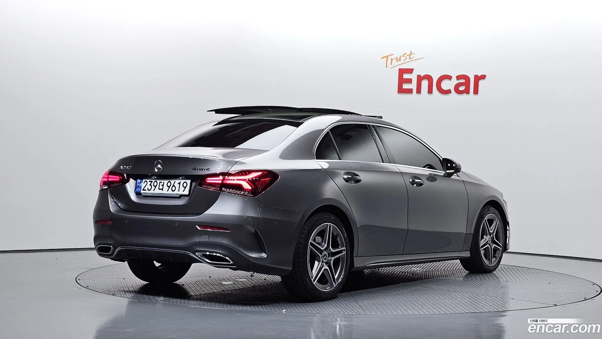 Mercedes-Benz A-Class A250 4MATIC Sedan 2021
