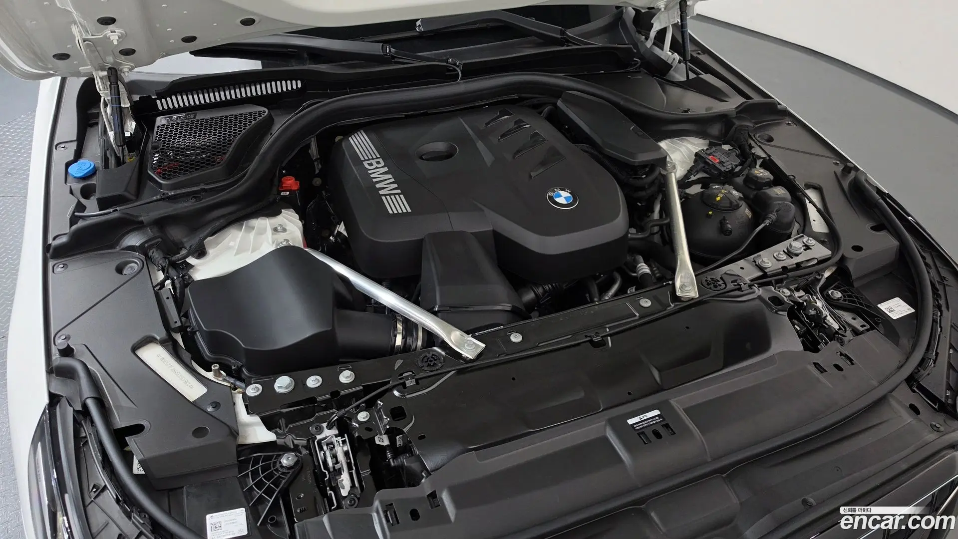 BMW 5-Series 520i M Sport 2023
