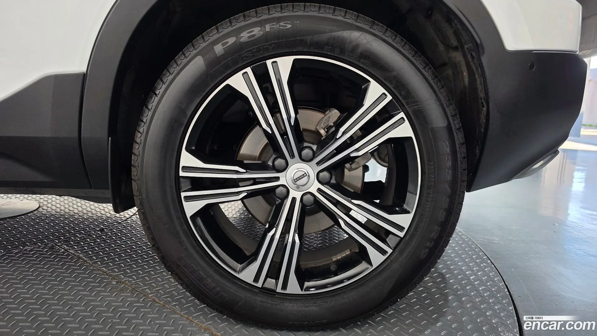 Volvo XC40 T4 R-Design