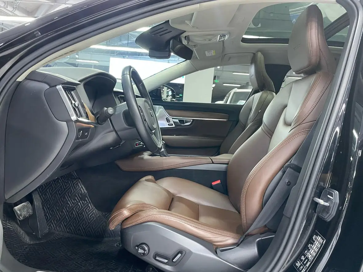 Volvo S90 2020 T5 Smart Elegant Luxury