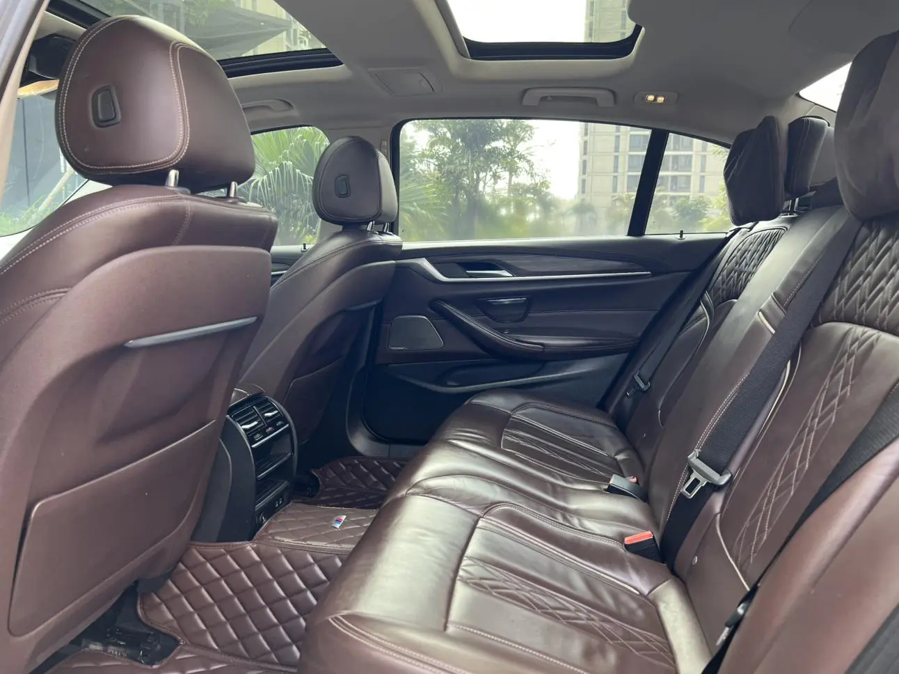 BMW 5 Series 2020 530Li Leading Luxury Package