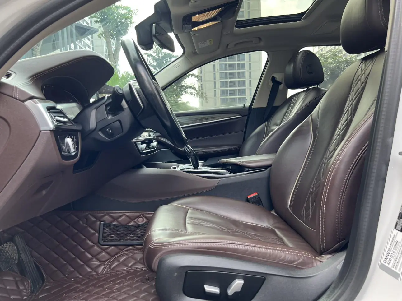 BMW 5 Series 2020 530Li Leading Luxury Package