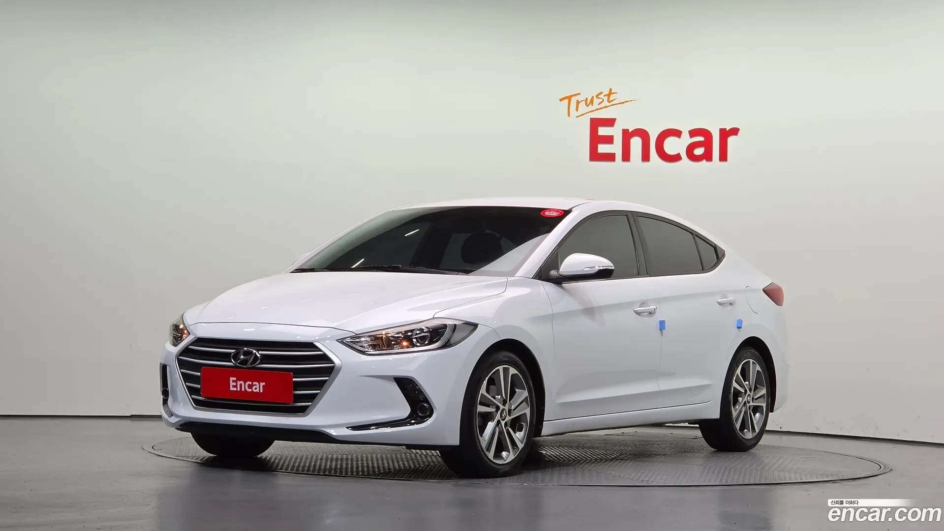 Hyundai AVANTE 1.6 GDI Value Plus 2015