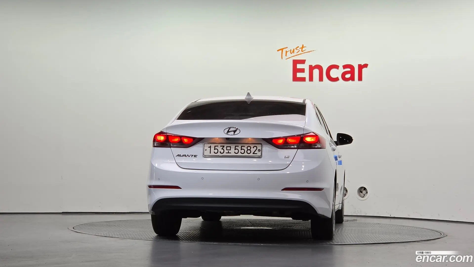 Hyundai AVANTE 1.6 GDI Value Plus 2015