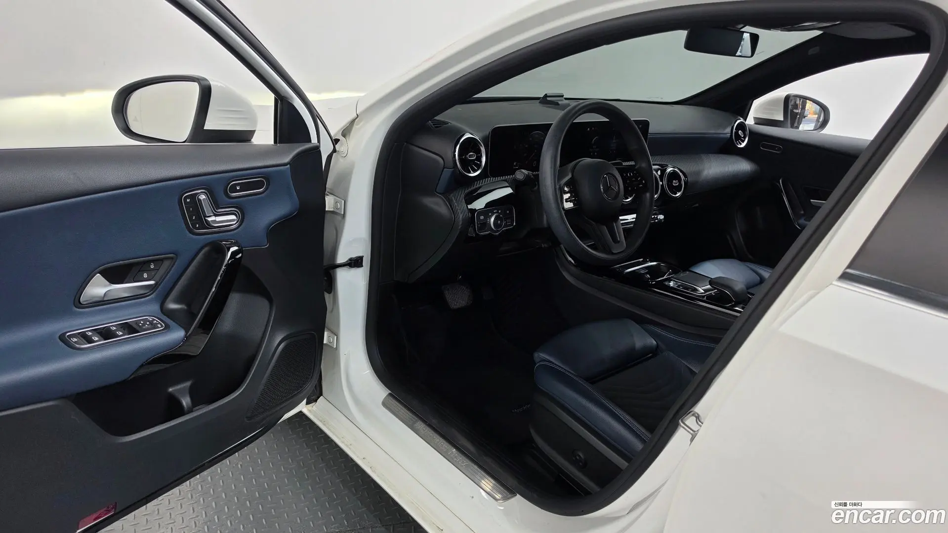 Mercedes-Benz A-Class A220 Hatchback 2018