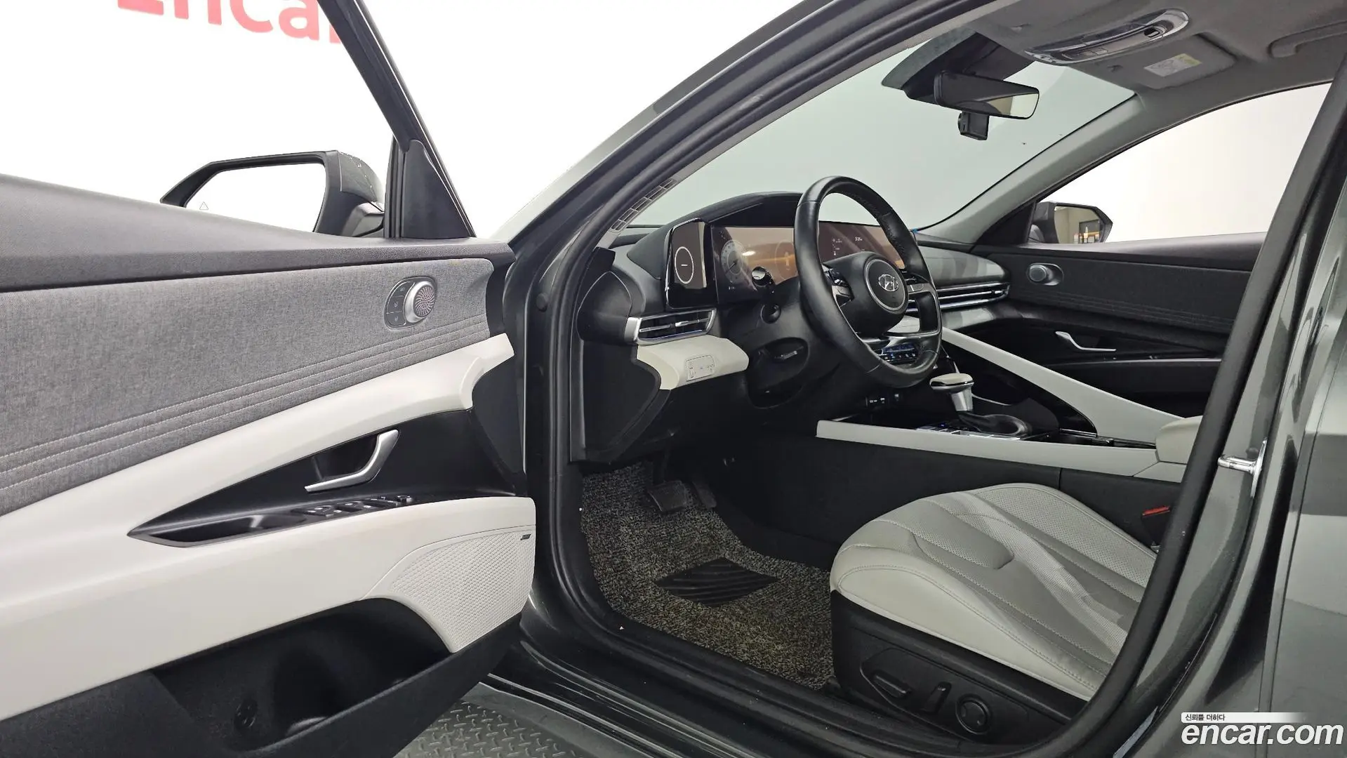 Hyundai AVANTE 1.6 2020