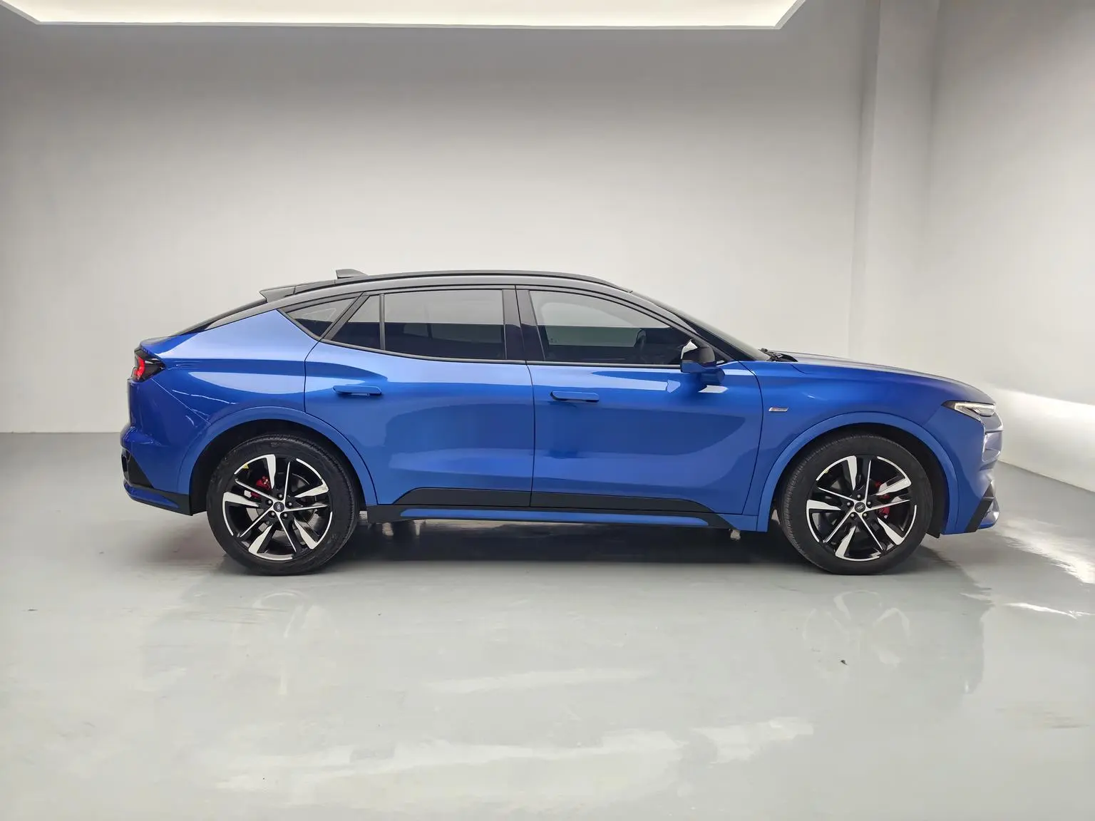 Ford EVOS 2022 Facelift EcoBoost 245 ST-Line