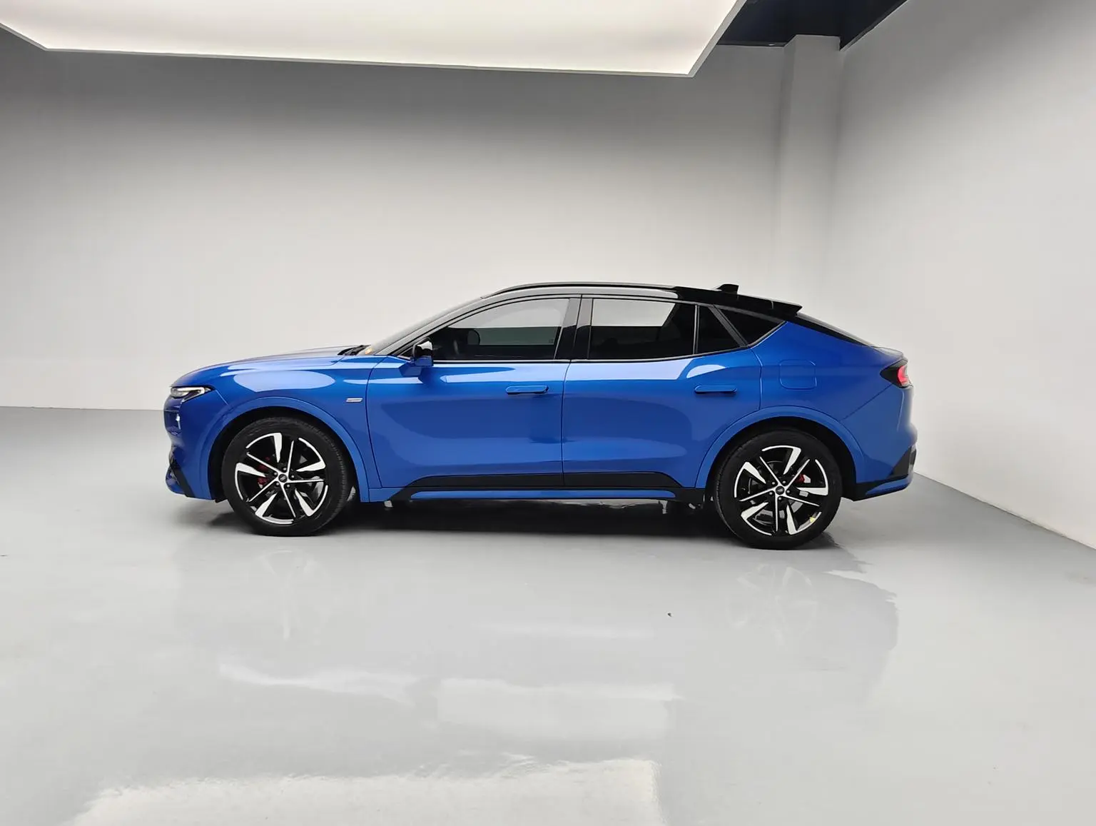 Ford EVOS 2022 Facelift EcoBoost 245 ST-Line