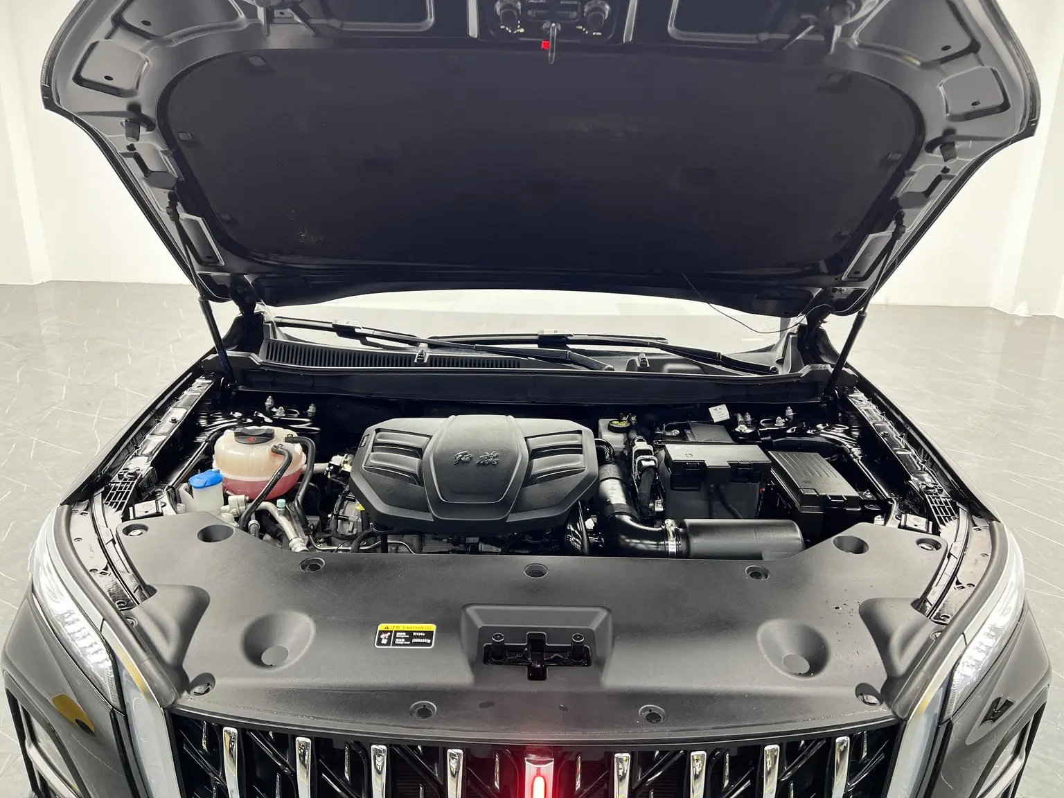 Hongqi HS5 2023 2.0T Pro