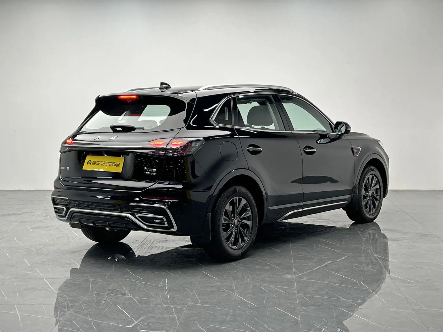 Hongqi HS5 2023 2.0T Pro