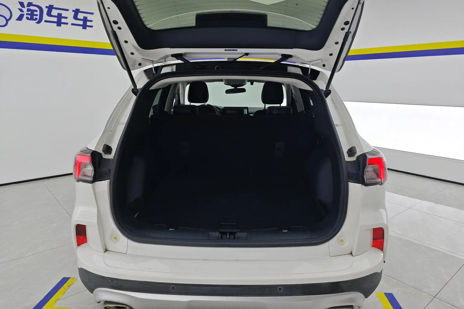 Ford Escape 2020 EcoBoost 245 2WD Shine