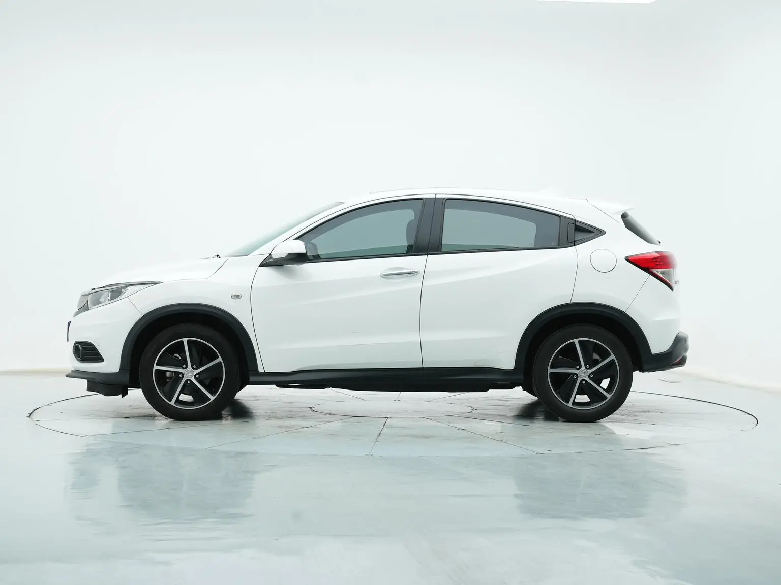 Honda Vezel 2020 1.5L CVT Pioneer