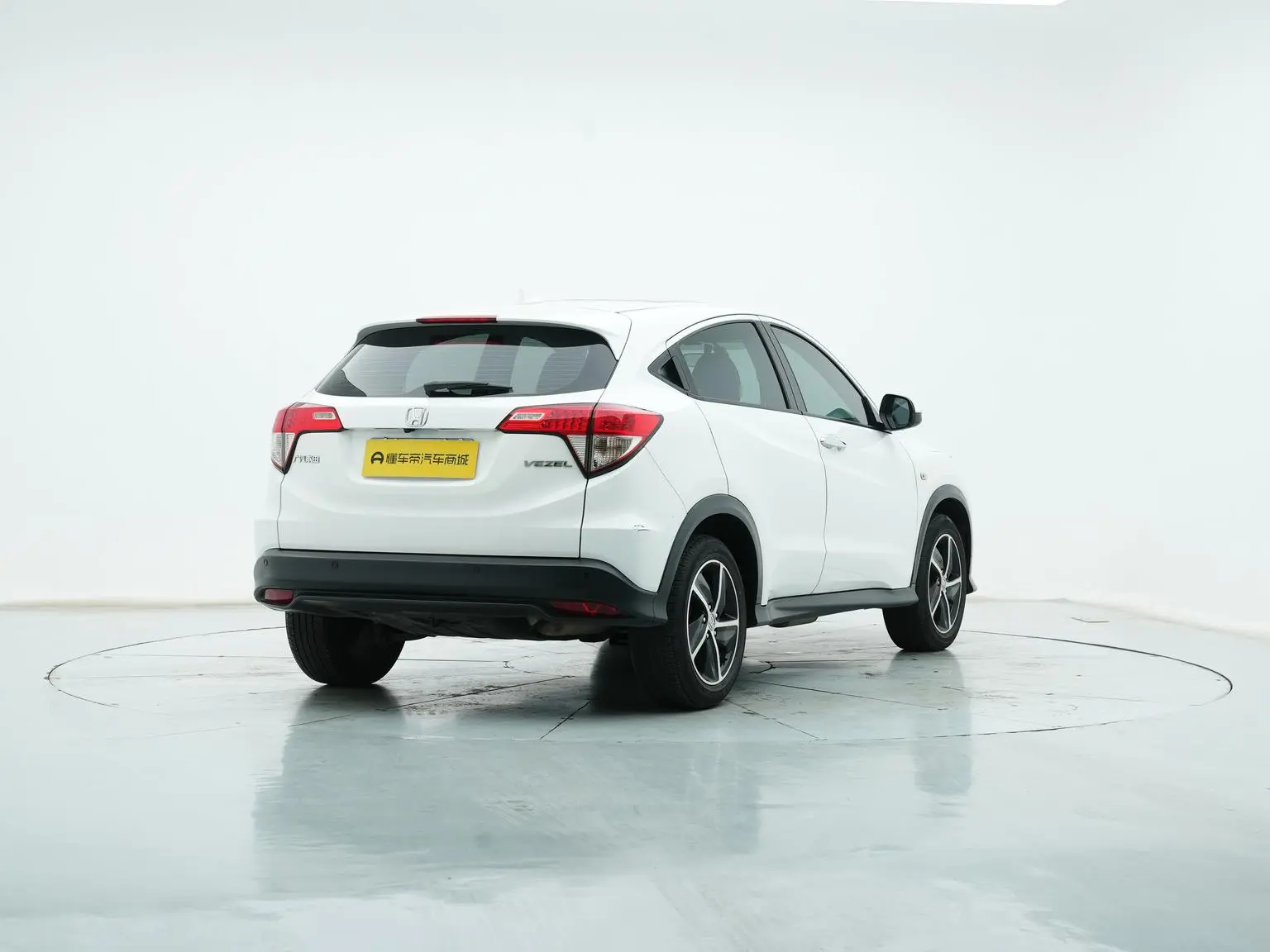 Honda Vezel 2020 1.5L CVT Pioneer