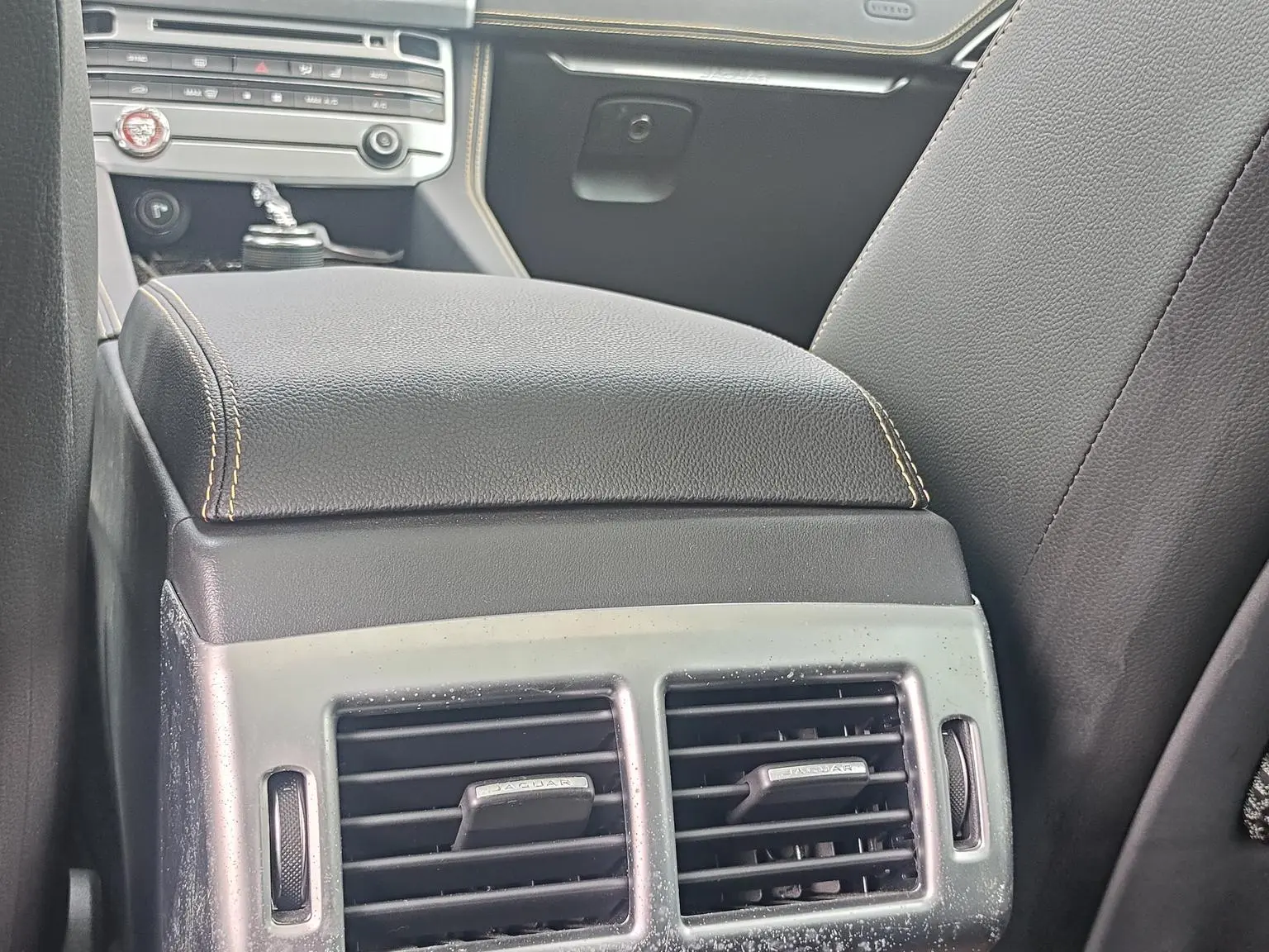 Jaguar F-PACE 2020 2.0T 4WD 300 Sport Sport
