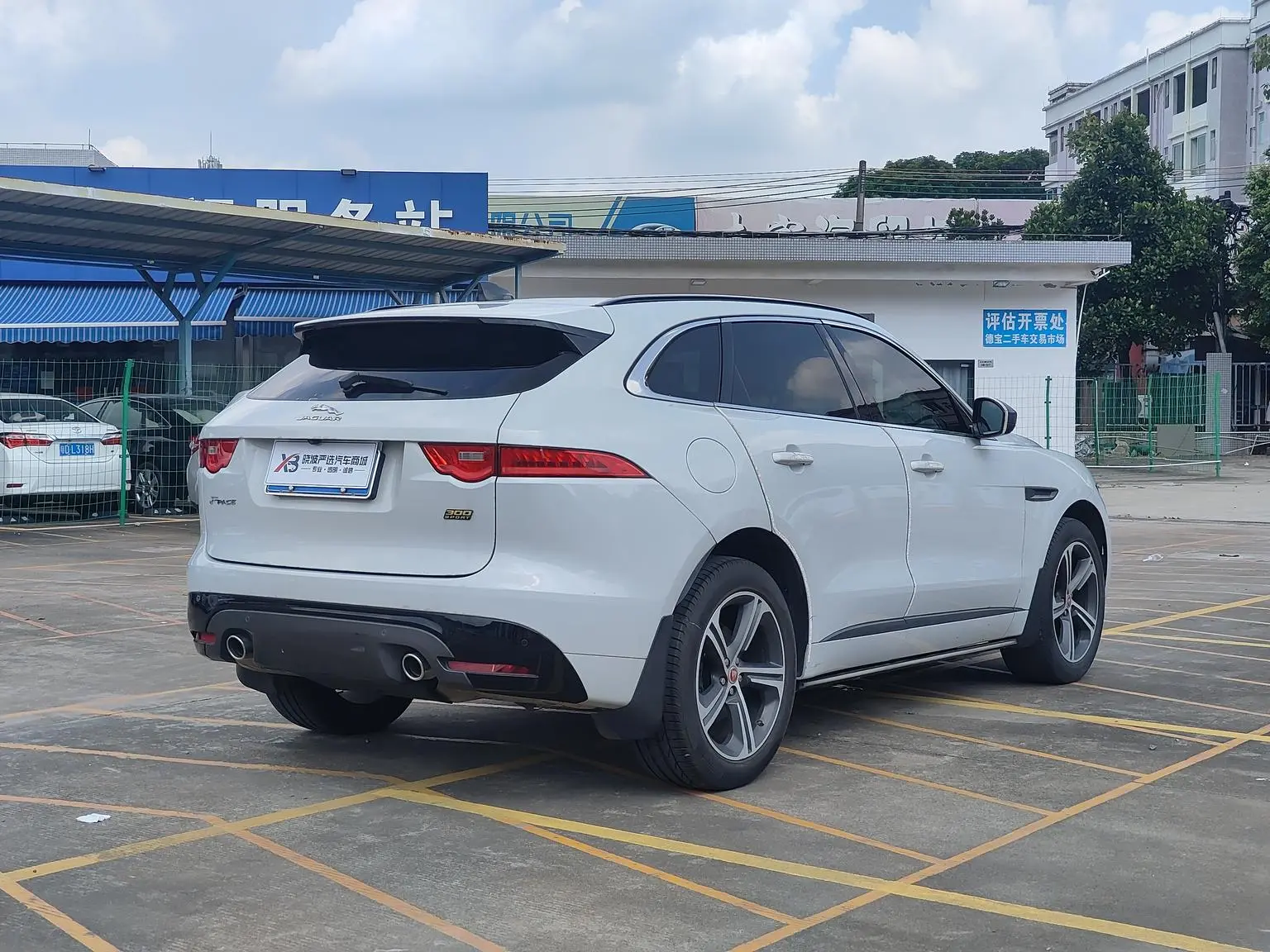Jaguar F-PACE 2020 2.0T 4WD 300 Sport Sport