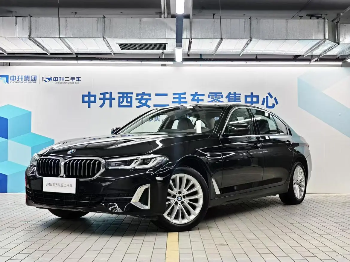 BMW 5 Series 2022 2nd Facelift 525Li Luxury Package
