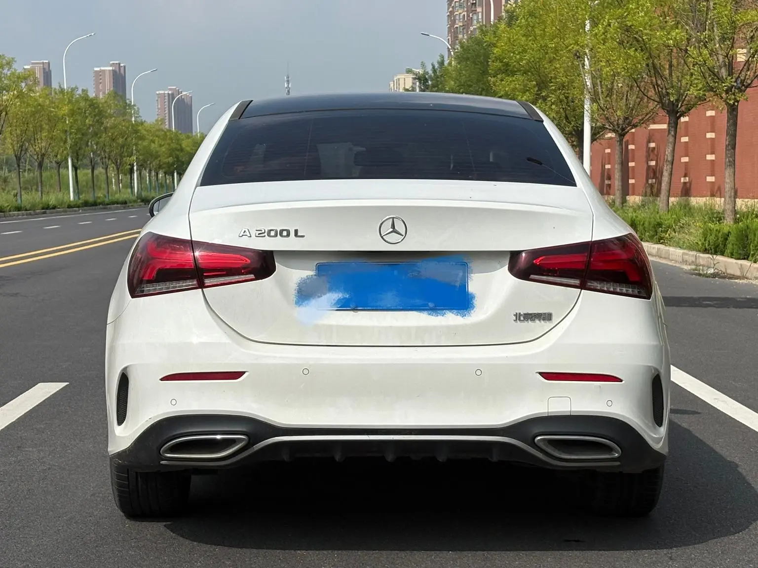 Mercedes-Benz A Class 2022 A 200 L Sport Sedan Dynamic