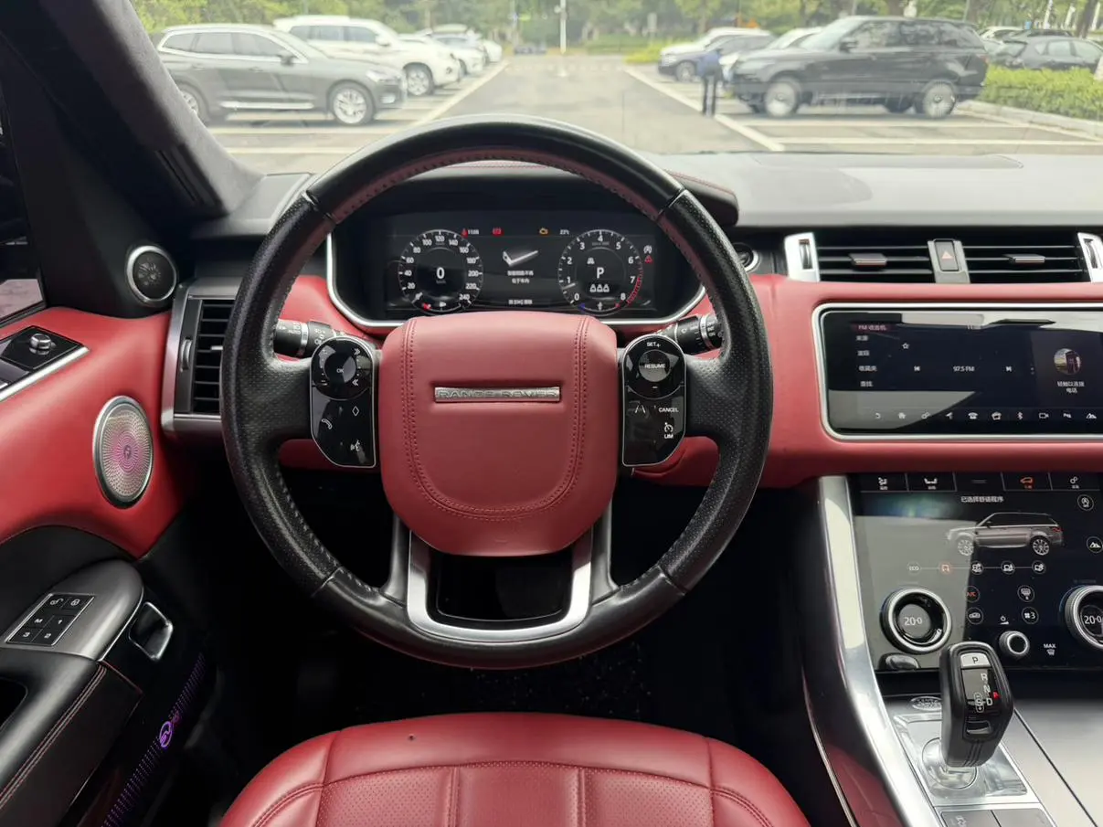 Land Rover Range Rover Sport 2018 3.0 V6 HSE DYNAMIC