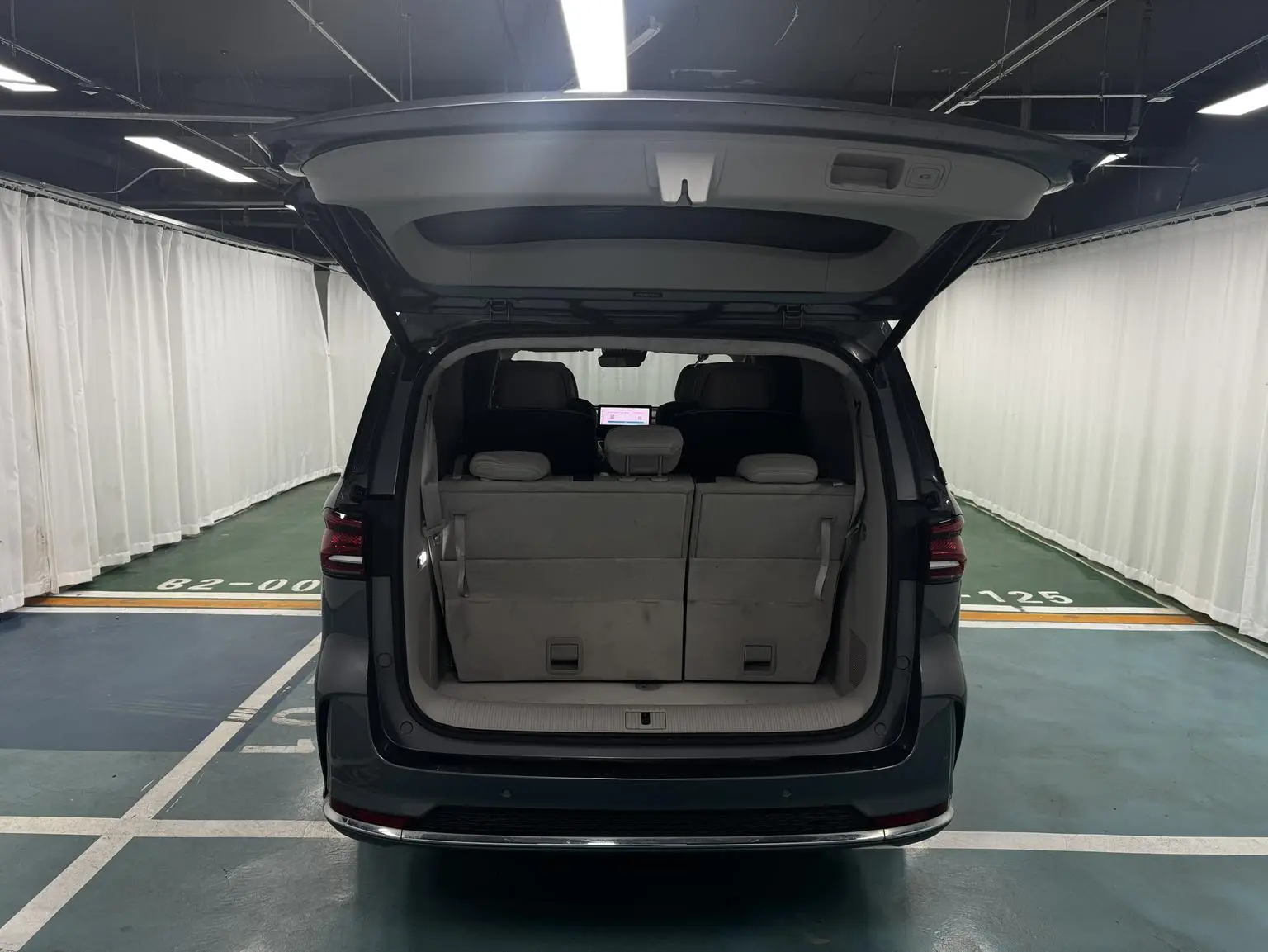 Roewe iMAX8 2021 400TGI Supreme Series Distinguished