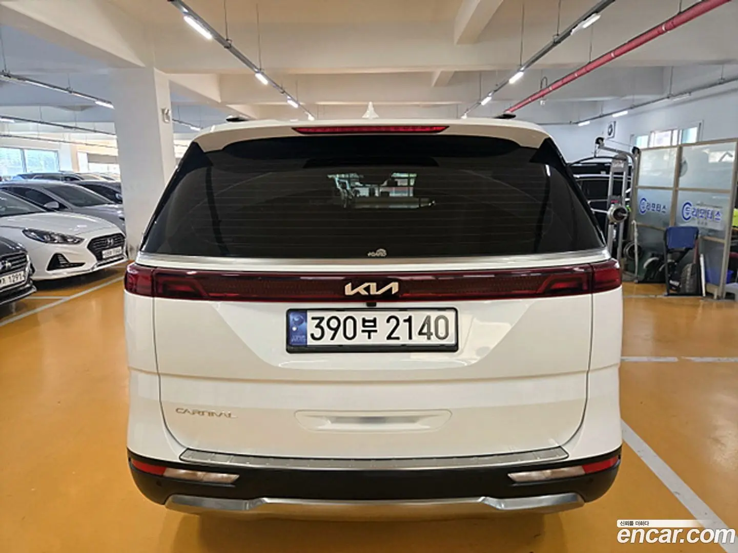 Kia Canival Diesel 9-Seater Noblesse