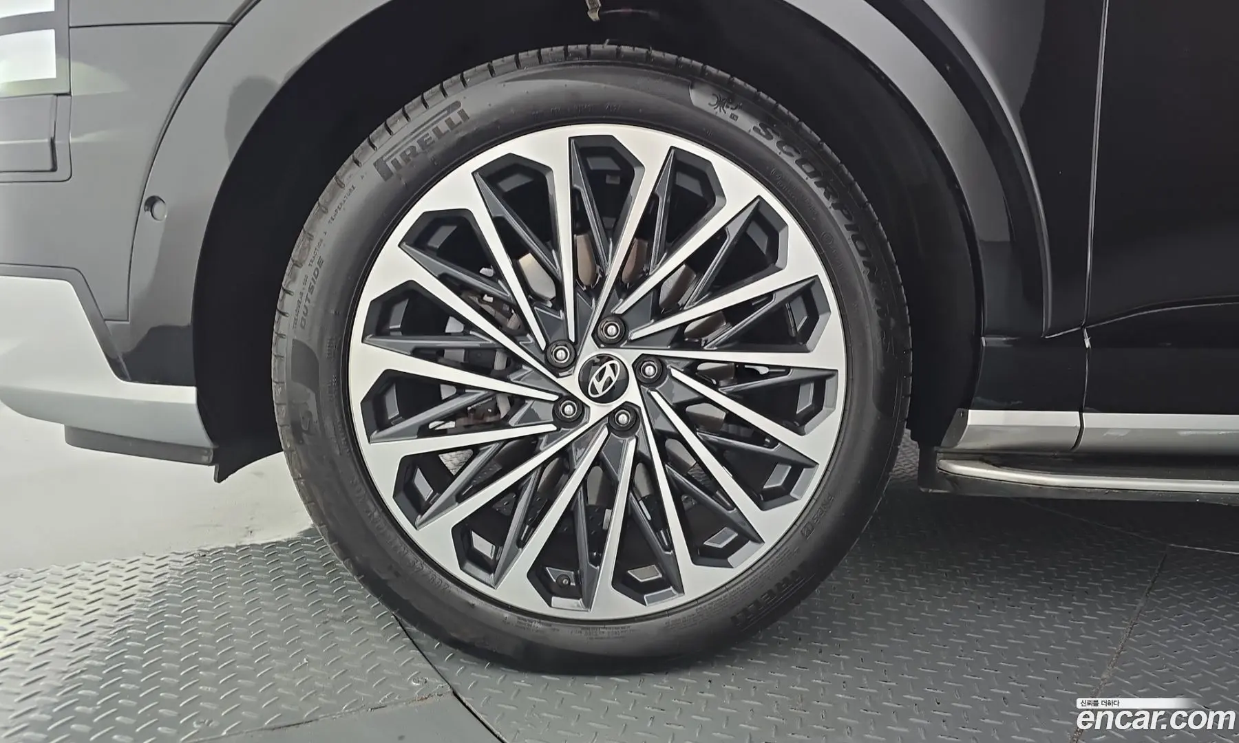 Hyundai Palisade Gasoline 2.5T 4WD 9-Seater