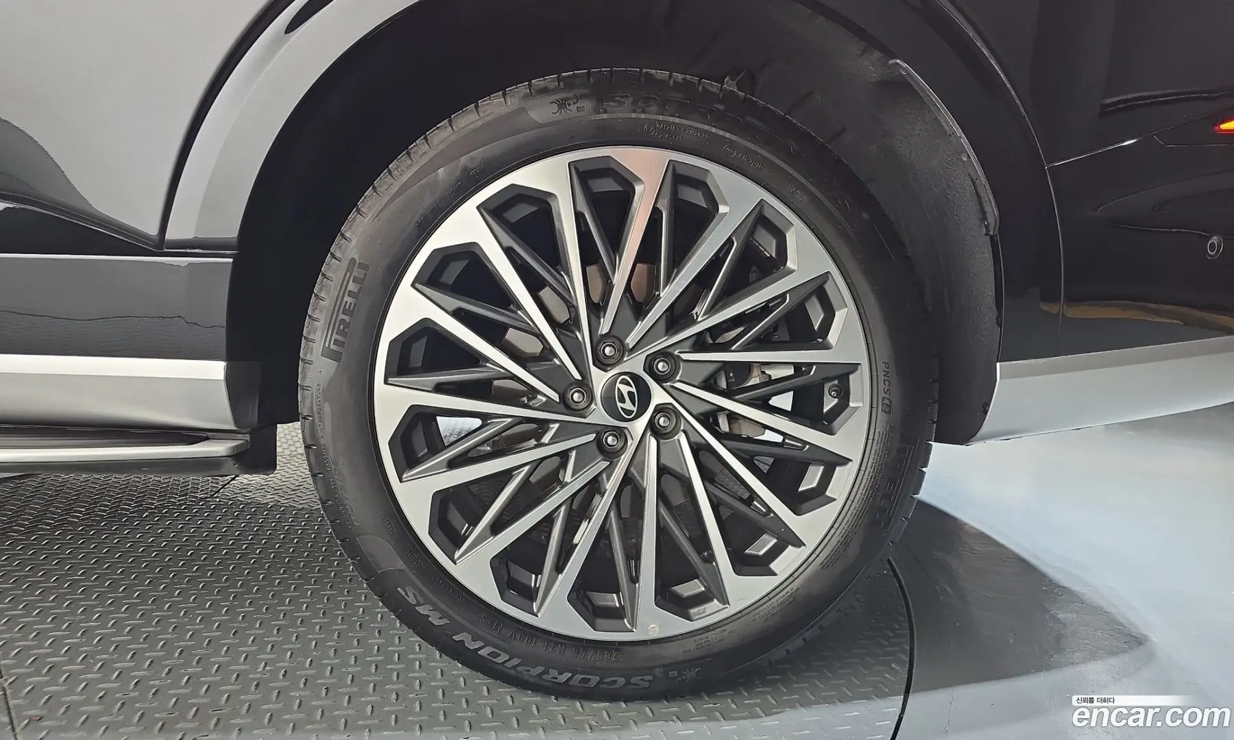 Hyundai Palisade Gasoline 2.5T 4WD 9-Seater