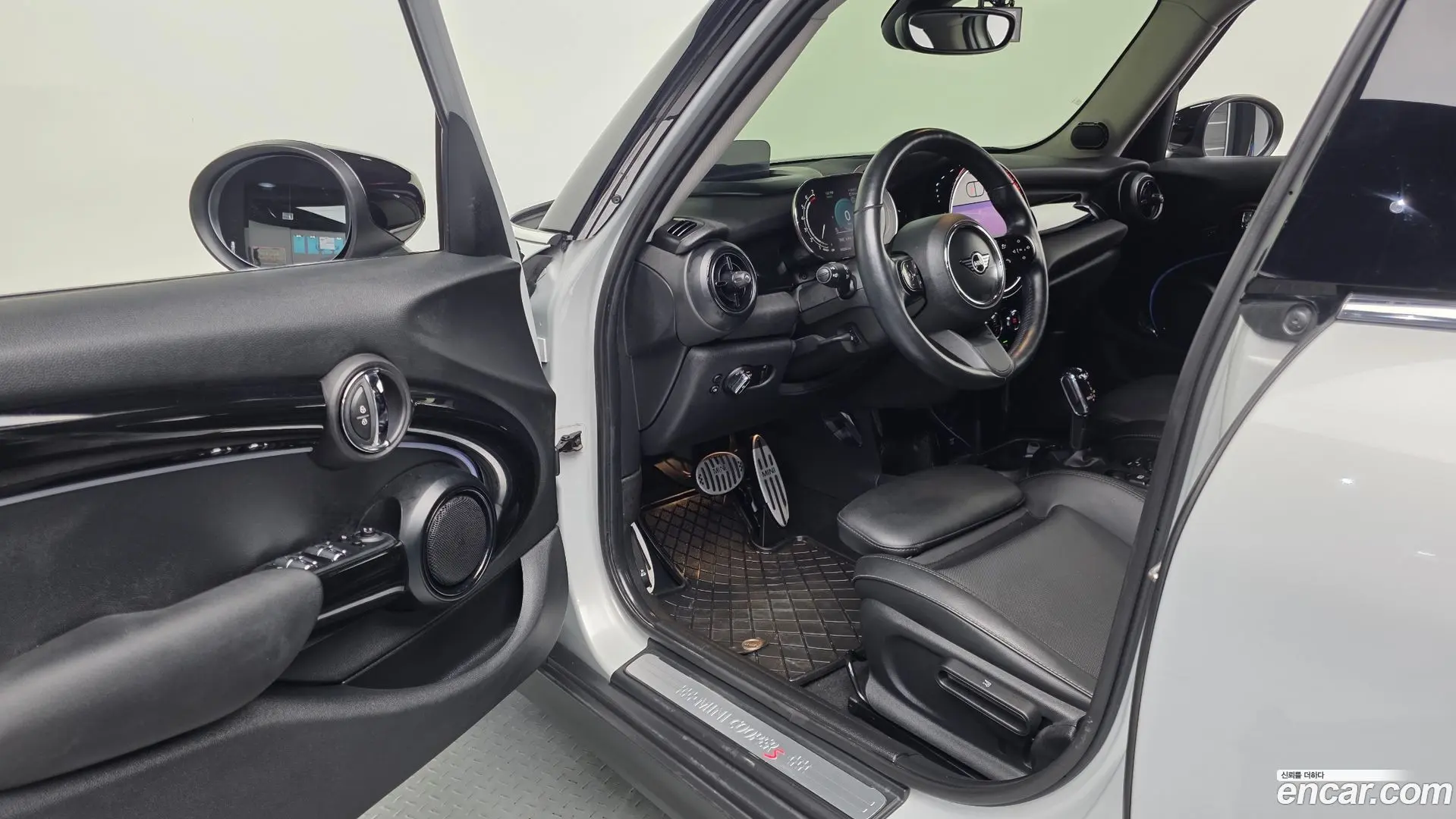 Mini Cooper 5Door Classic