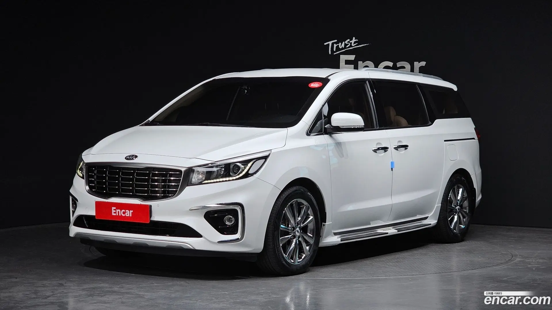 Kia Canival 9-Seater Prstige 2018