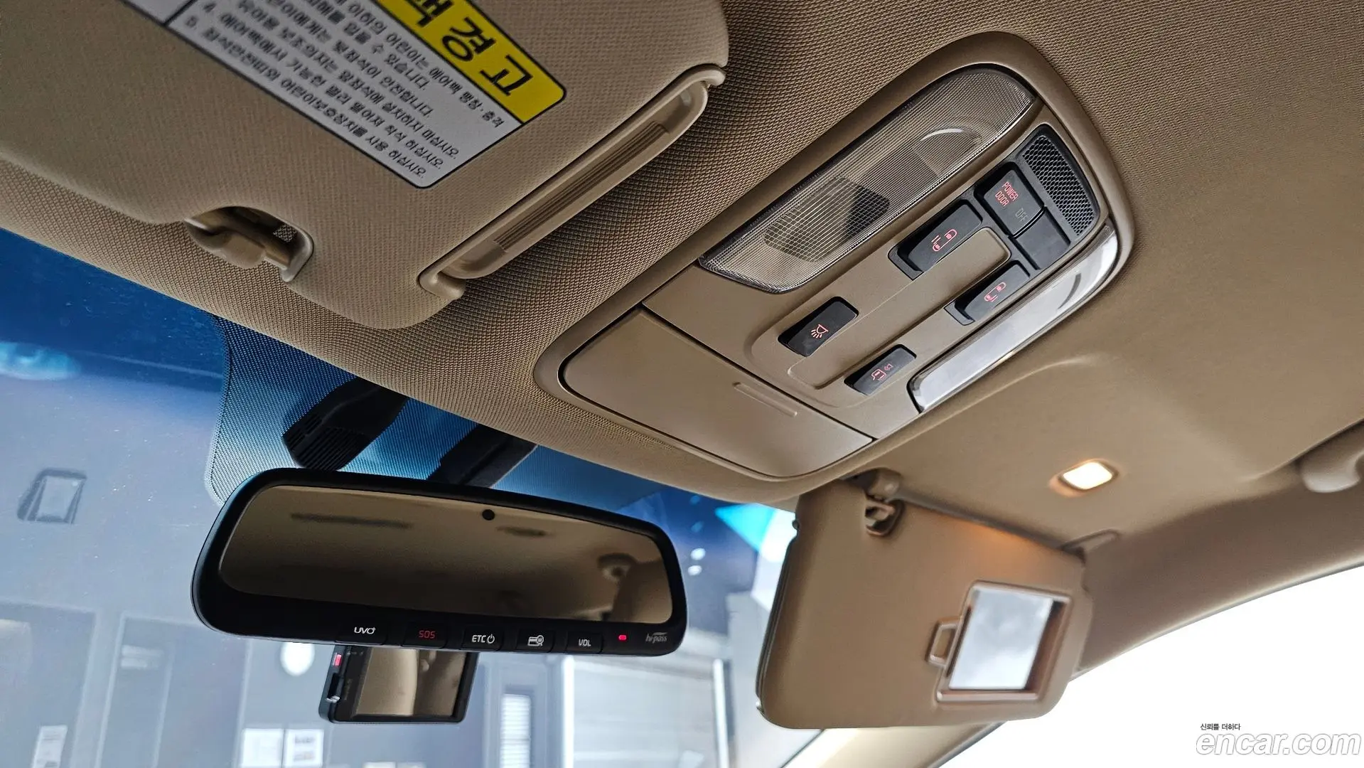 Kia Canival 9-Seater Prstige 2018
