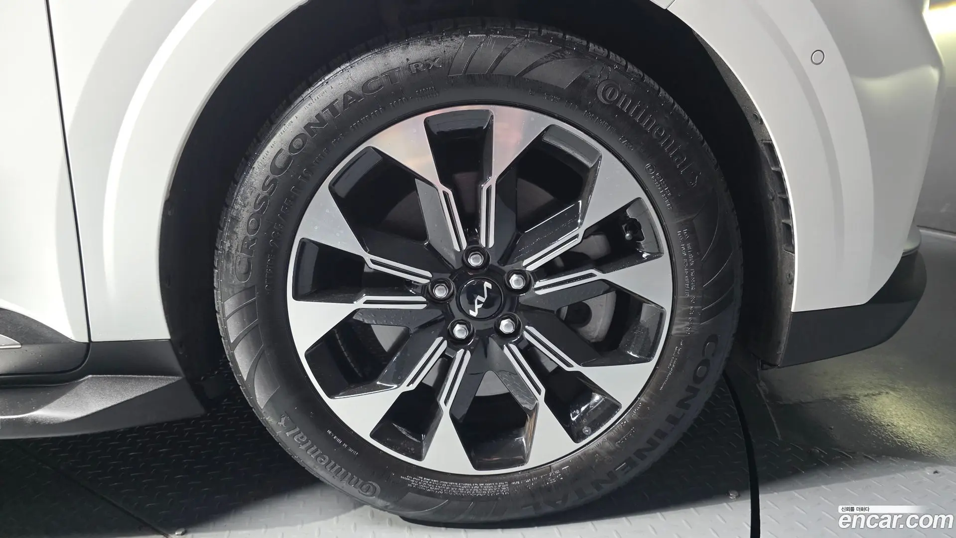 Kia Canival Gasoline 9-Seater Signature 2020