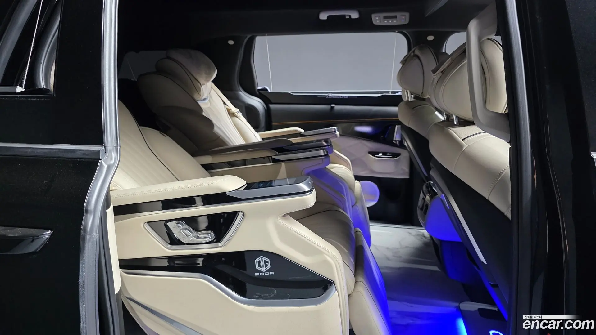 Kia Canival Gasoline 9-seater Limousine(Special vehicle) 2020