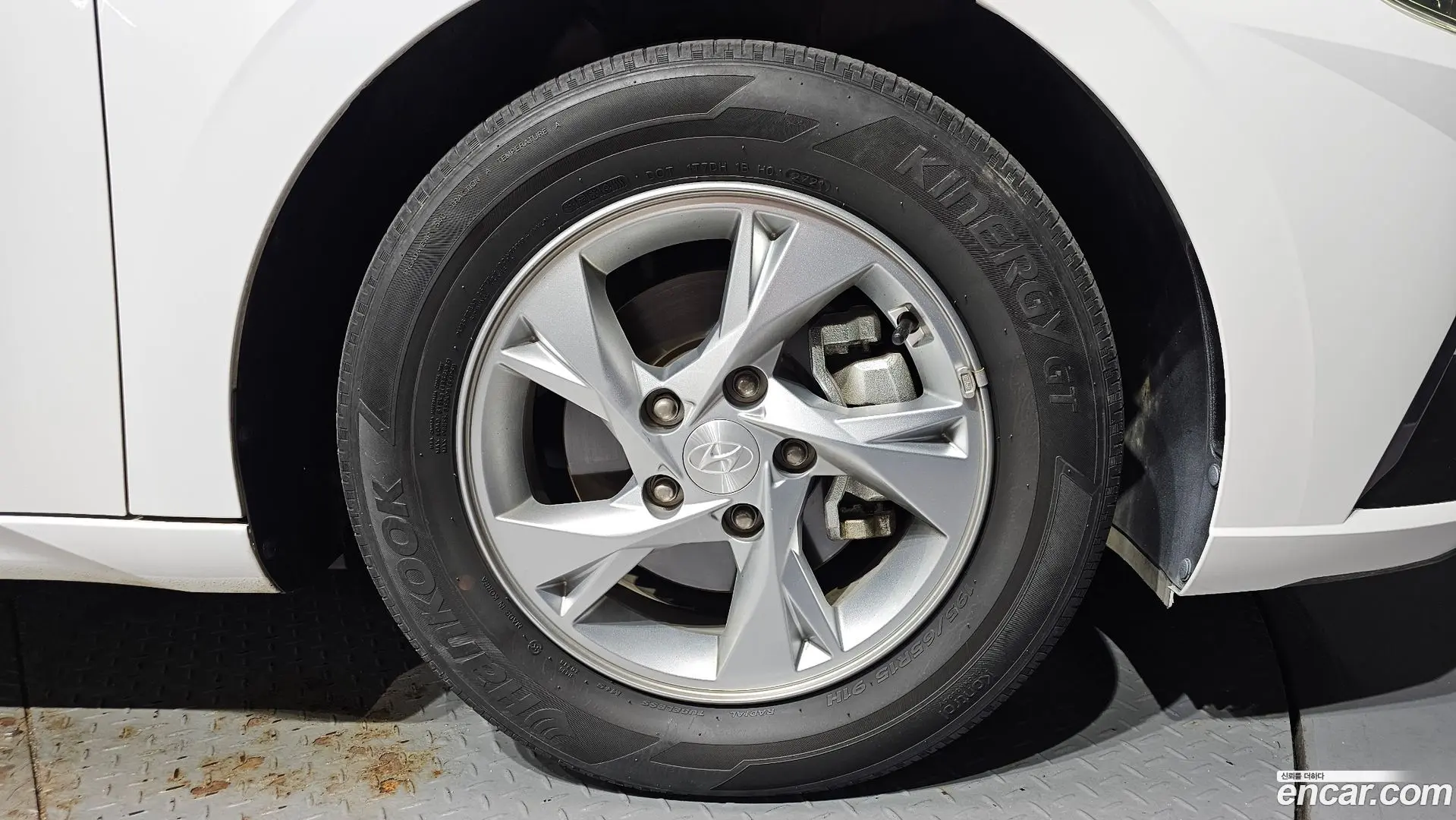 Hyundai AVANTE 1.6 2020