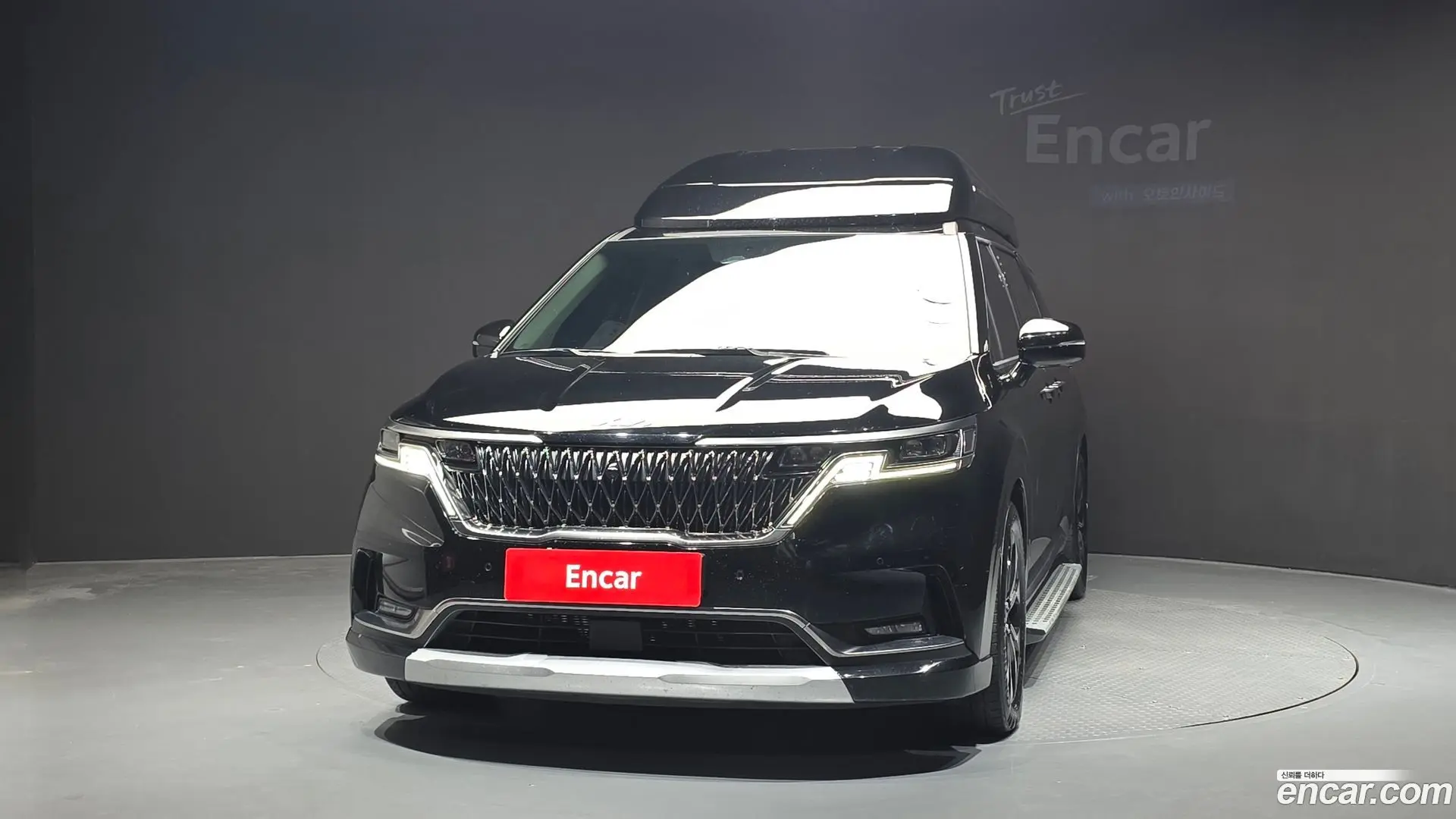 Kia Canival Gasoline 9-Seater Hi-Limousine 2020