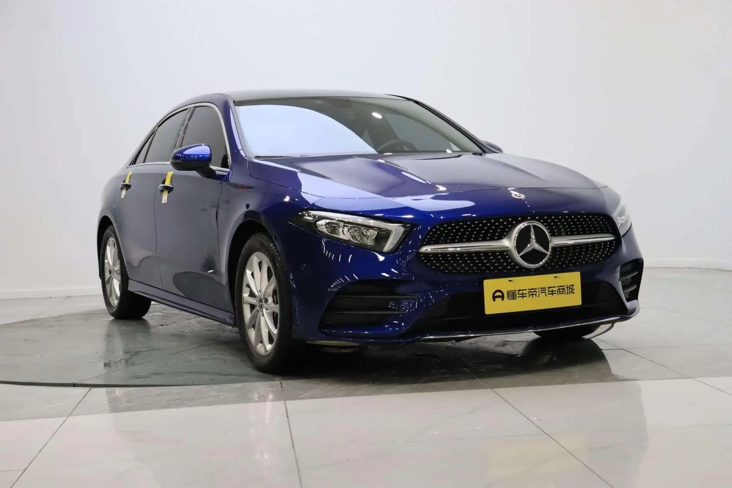 Mercedes-Benz A Class 2022 Facelift A 200 L Sport Sedan Fashion