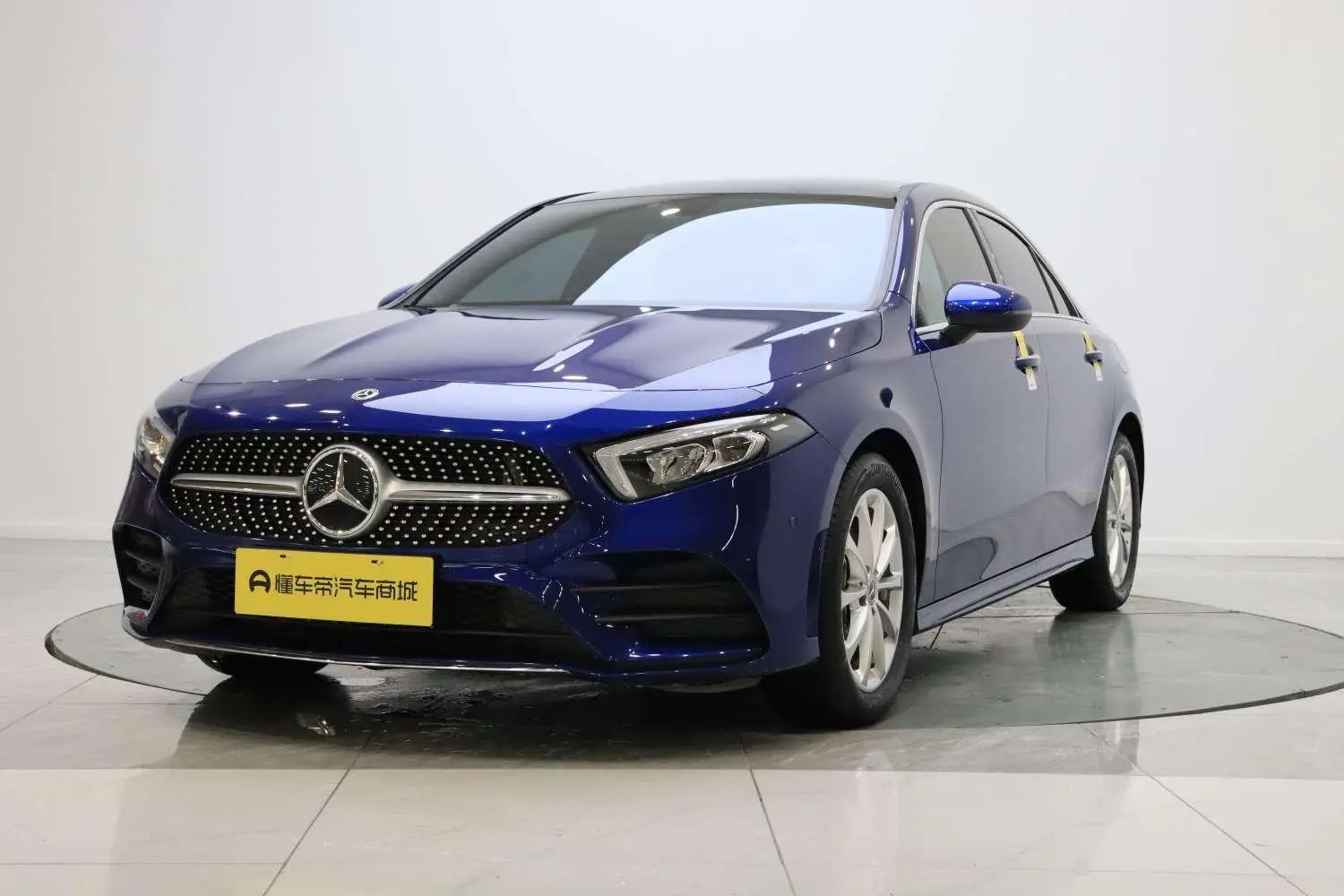 Mercedes-Benz A Class 2022 Facelift A 200 L Sport Sedan Fashion
