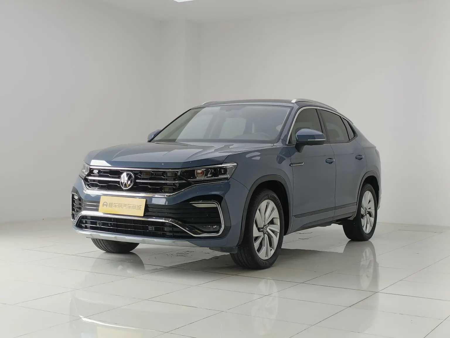 Volkswagen Tayron X 2020 330TSI 2WD Premium Smart Connected