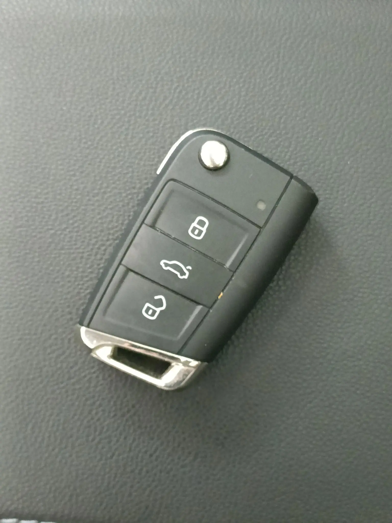 Volkswagen Tayron X 2020 330TSI 2WD Premium Smart Connected