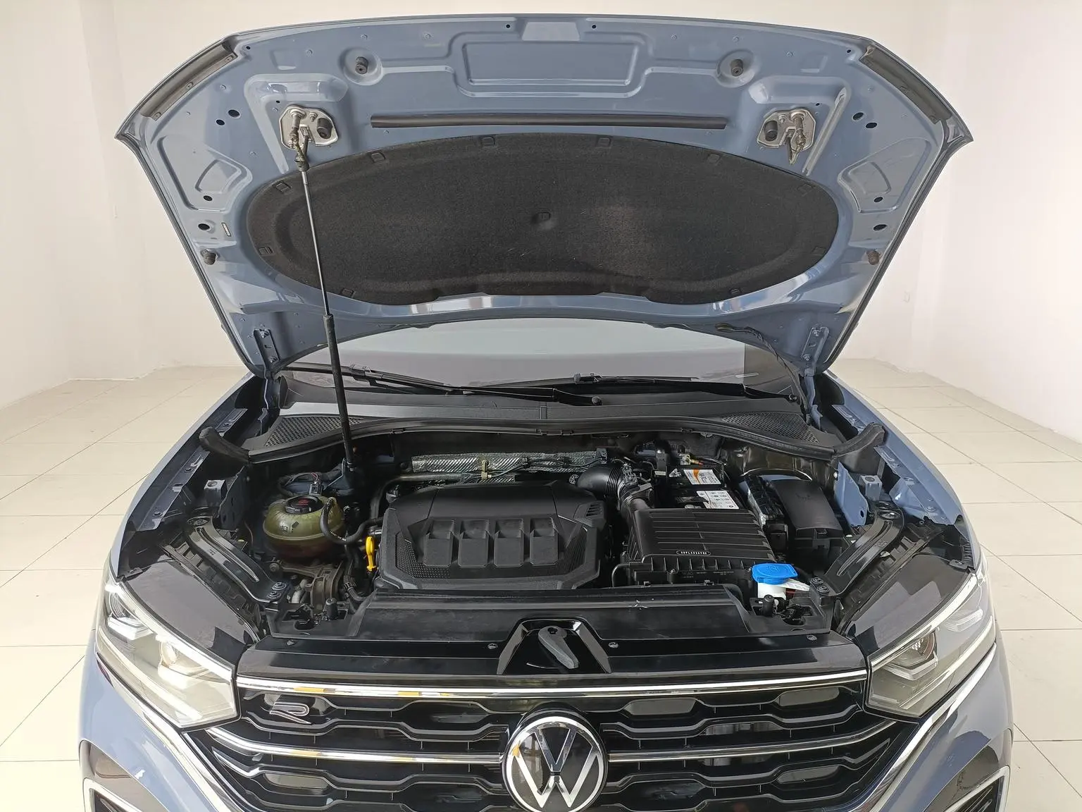 Volkswagen Tayron X 2020 330TSI 2WD Premium Smart Connected