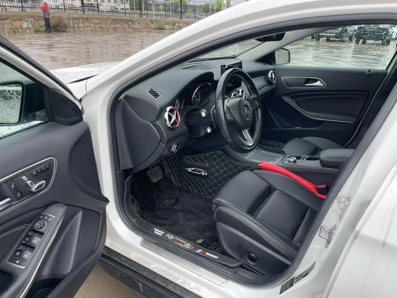 Mercedes-Benz GLA 2018 GLA 220 4MATIC Sport