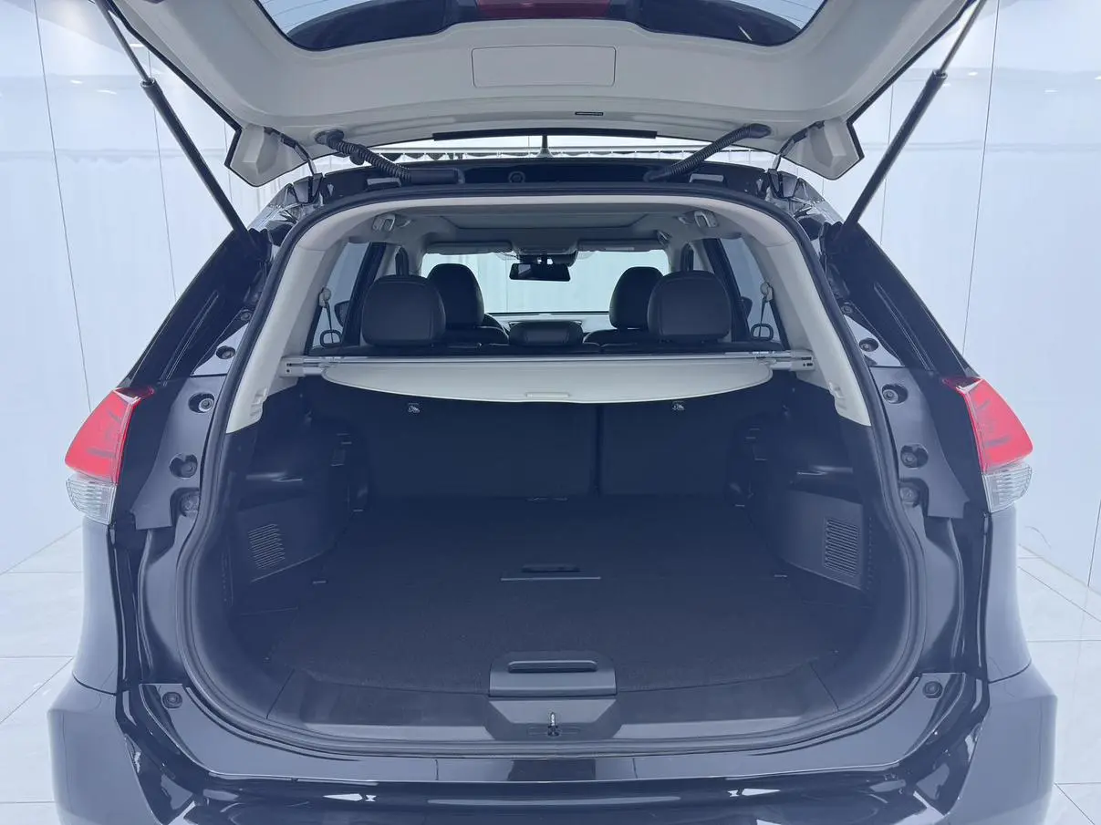 Nissan X-Trail 2022 2.0L 2WD Smart Connected Exclusive