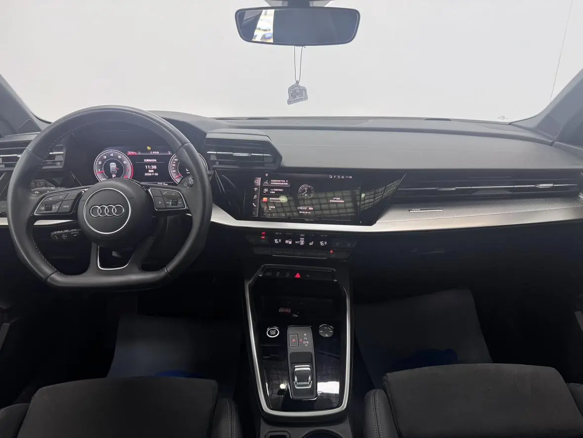 Audi A3 2021 Sportback 35 TFSI Luxury Sport