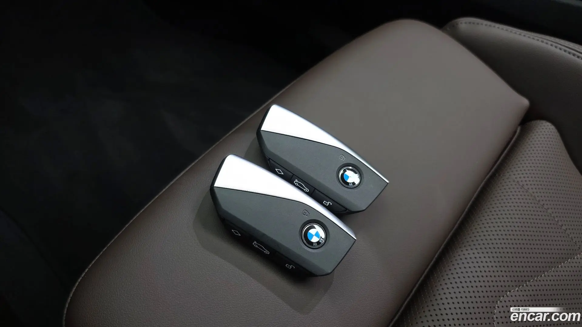 BMW 2-Series 220i Advantage 2024
